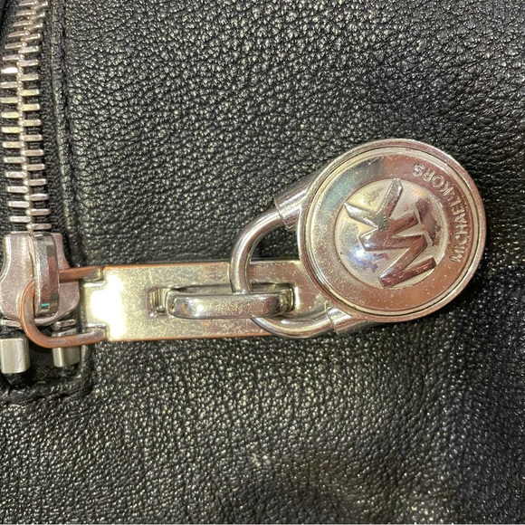 Michael Kors Black Pebble Leather Crossbody - Picture 3 of 6